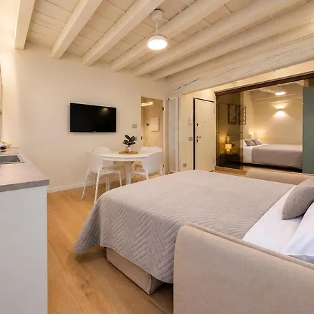 Petit Charme Citta Alta Bergamo